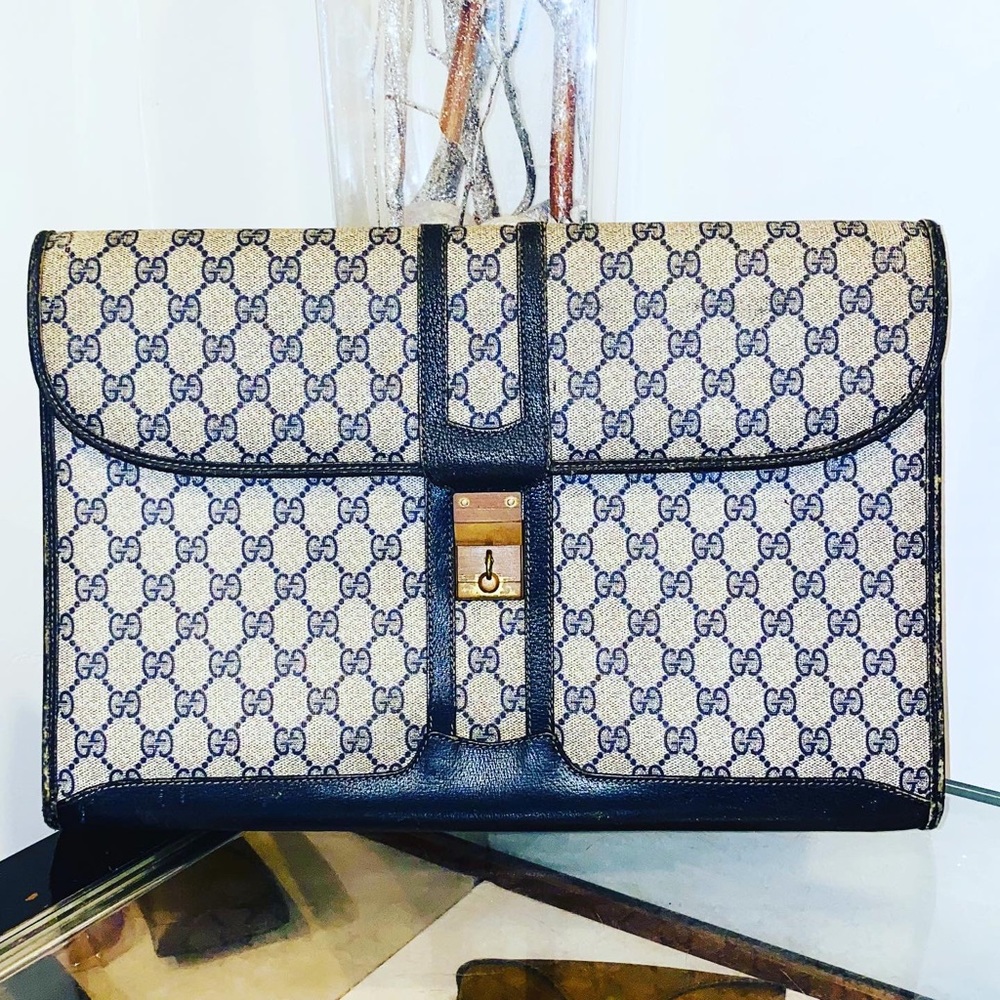 Vintage Authentic Gucci Document Holder